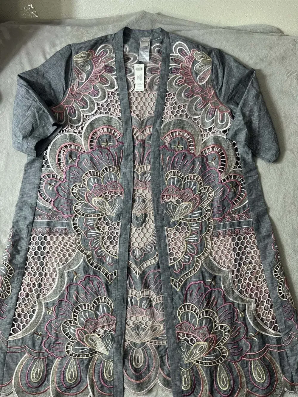 Chico’s Novelty Kimono L/XL Petite Linen Blend Scallop Embroidered Jacket NWT
